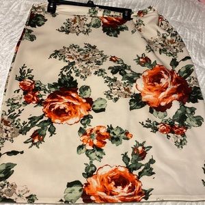 Pencil skirt. Fall colors